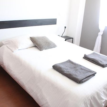 Lilas' Private Accommodation Vila do Bispo Esterno foto